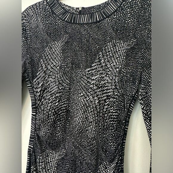 Tory Burch Silk B&W Patterned Midi Dress M - Picture 2 of 10